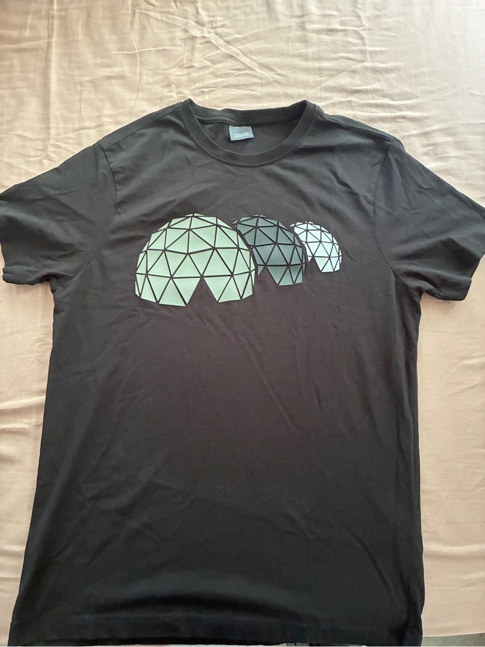 GANZ Black Tee with Green Gradient Geodesic Domes